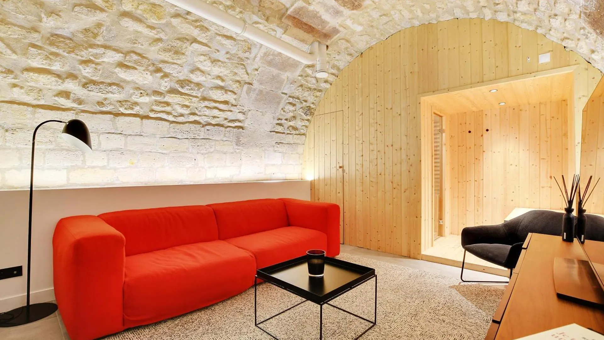 Sereners Apartments In Place Des Vosges - Rue De Birague Paris