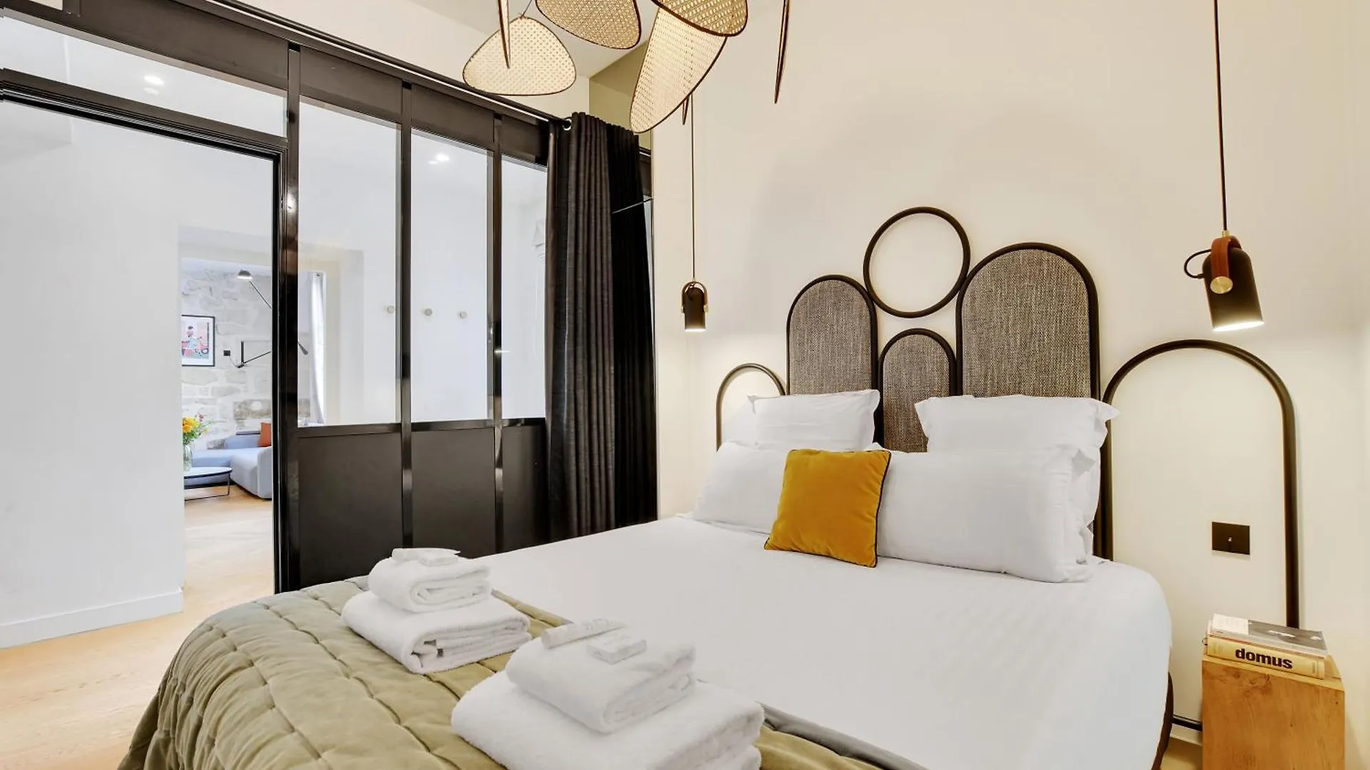 Sereners Apartments In Place Des Vosges - Rue De Birague Paris 0*,
